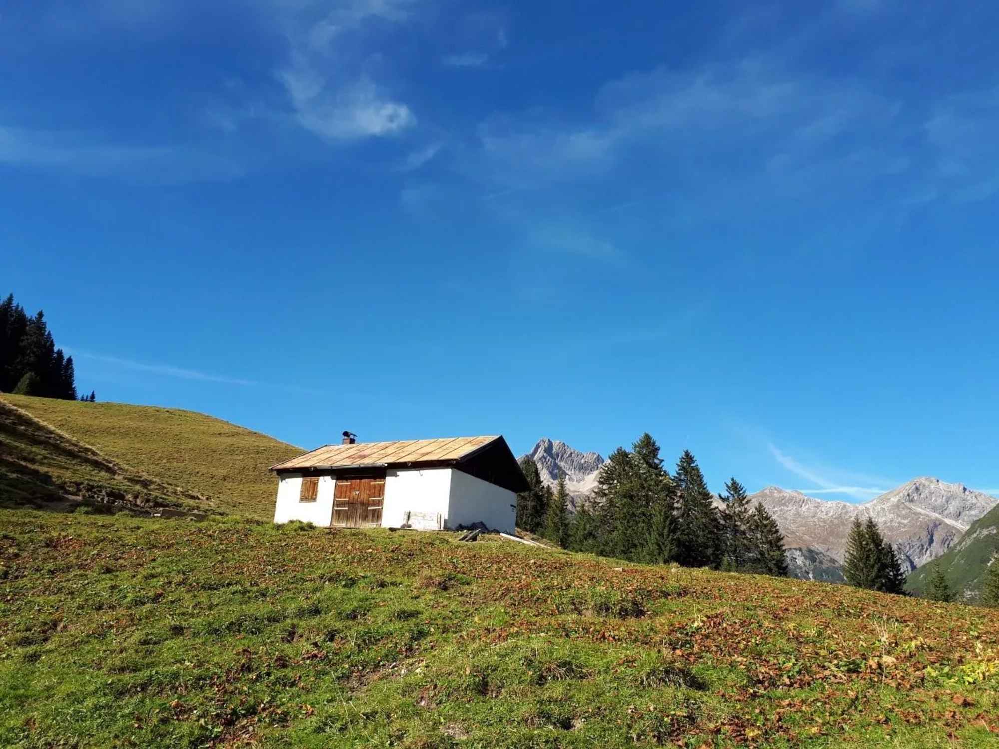 Die aussichtsreiche, aber unbewirtschaftete Hinterbischenalpe