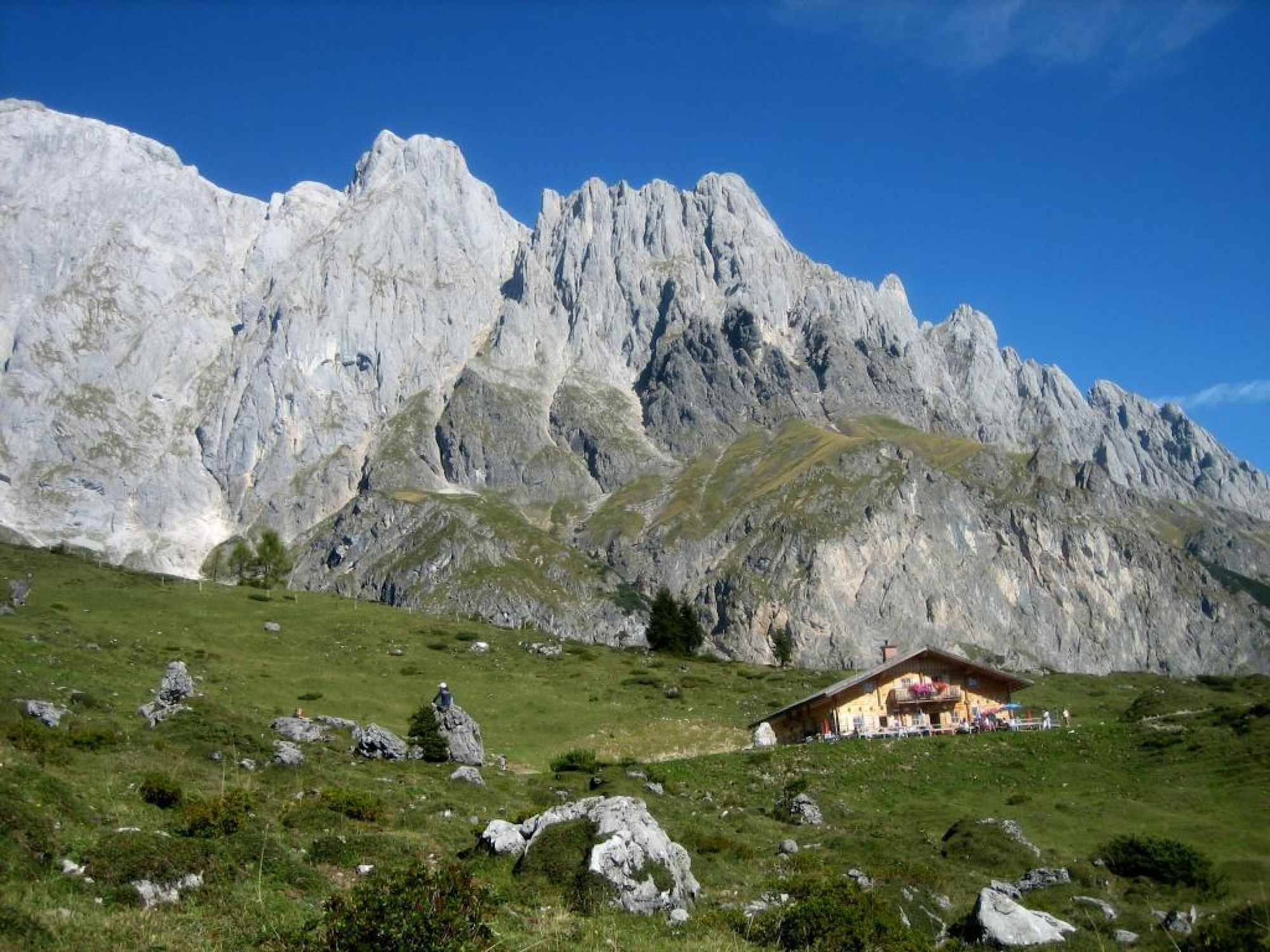 Die Schartenalm unter den Bratschenkopf am Hochkönig