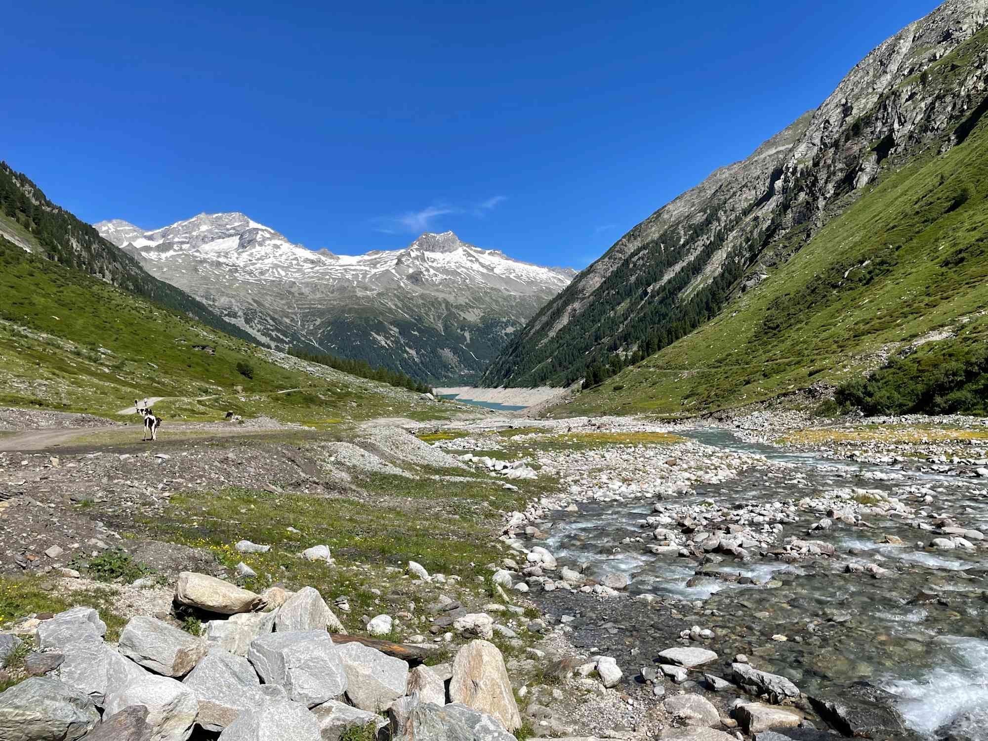 Blick auf den Schlegeisspeicher talauswärts