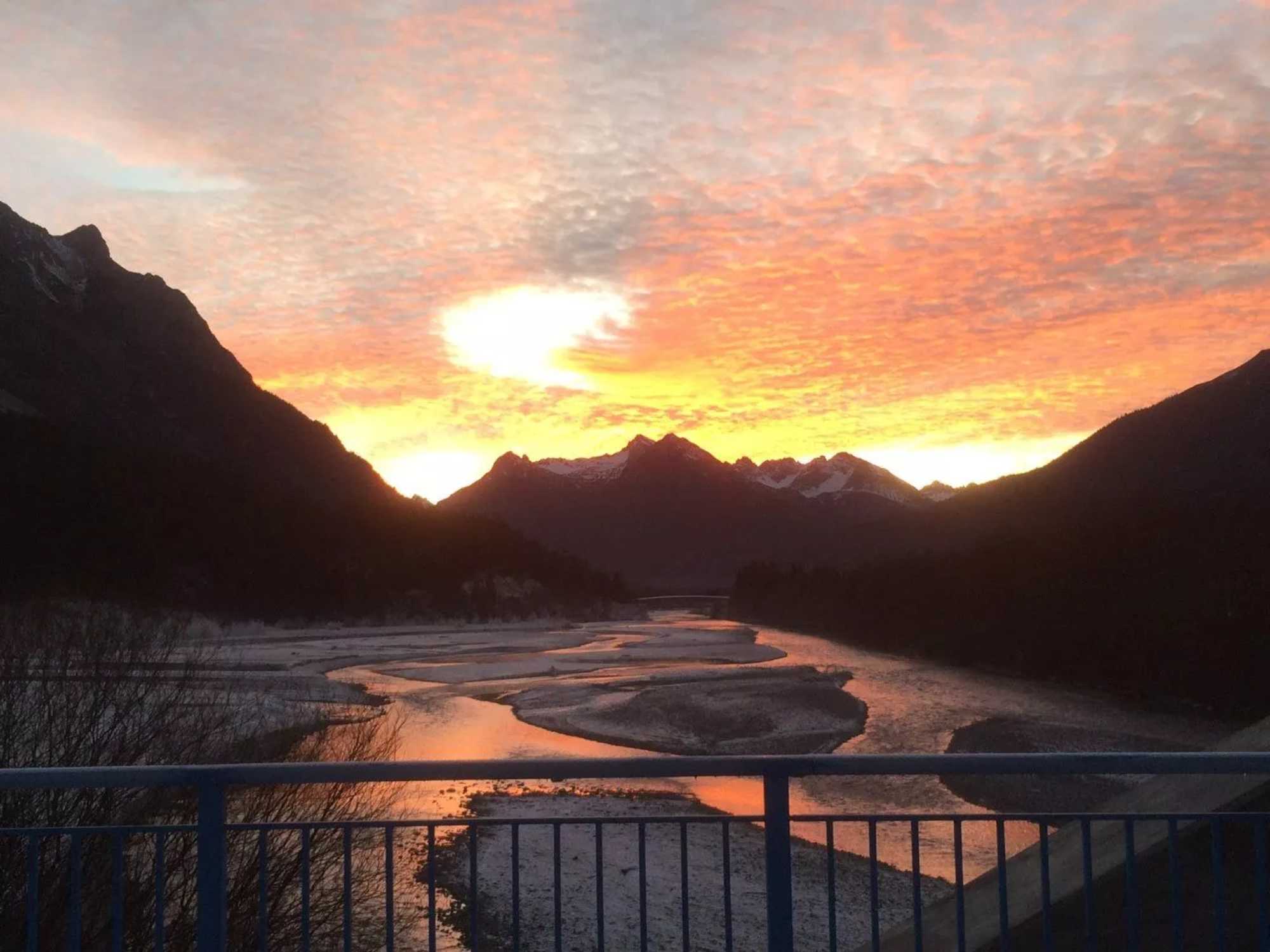 Sonnenuntergang am Lech