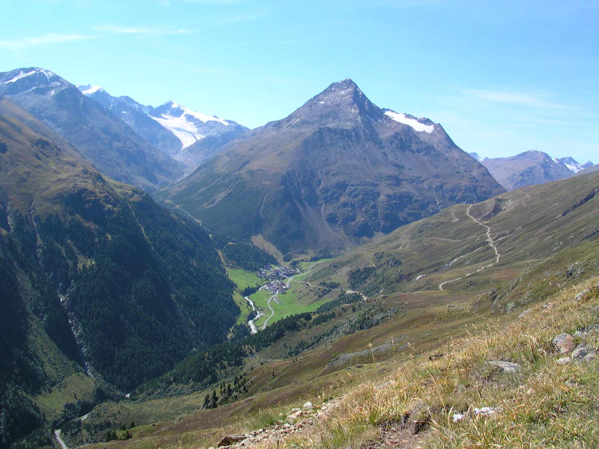 Blick auf das Bergsteigerdorf Vent