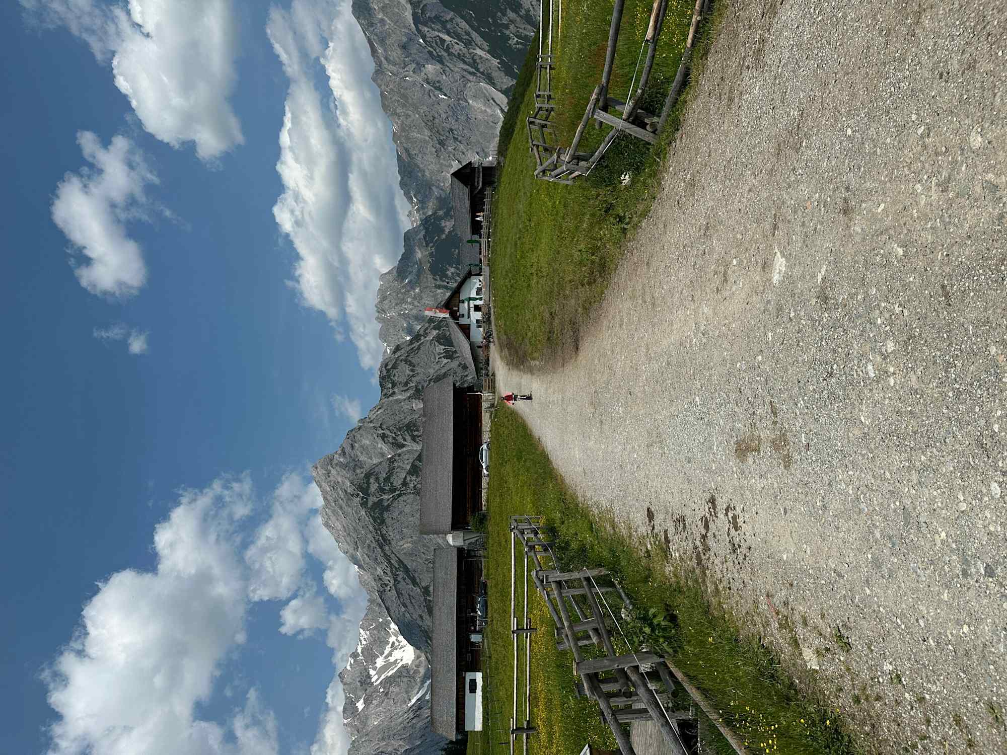 Walderalm mit Karwendel