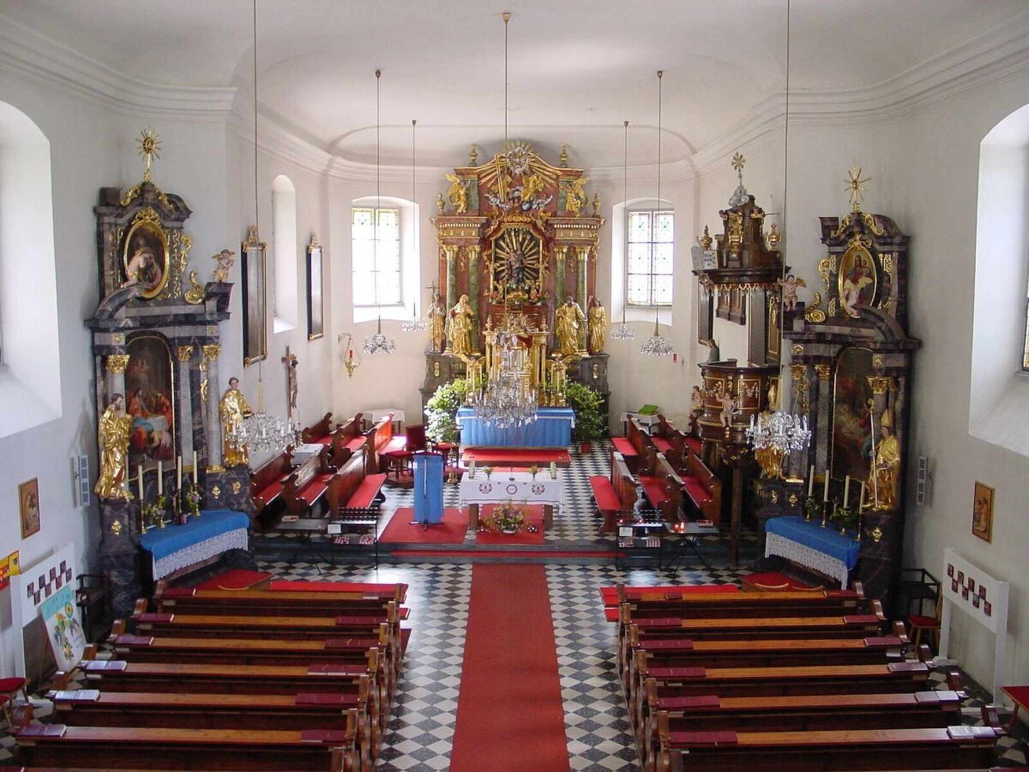 Wallfahrtskirche Heilbrunn, Altrarraum