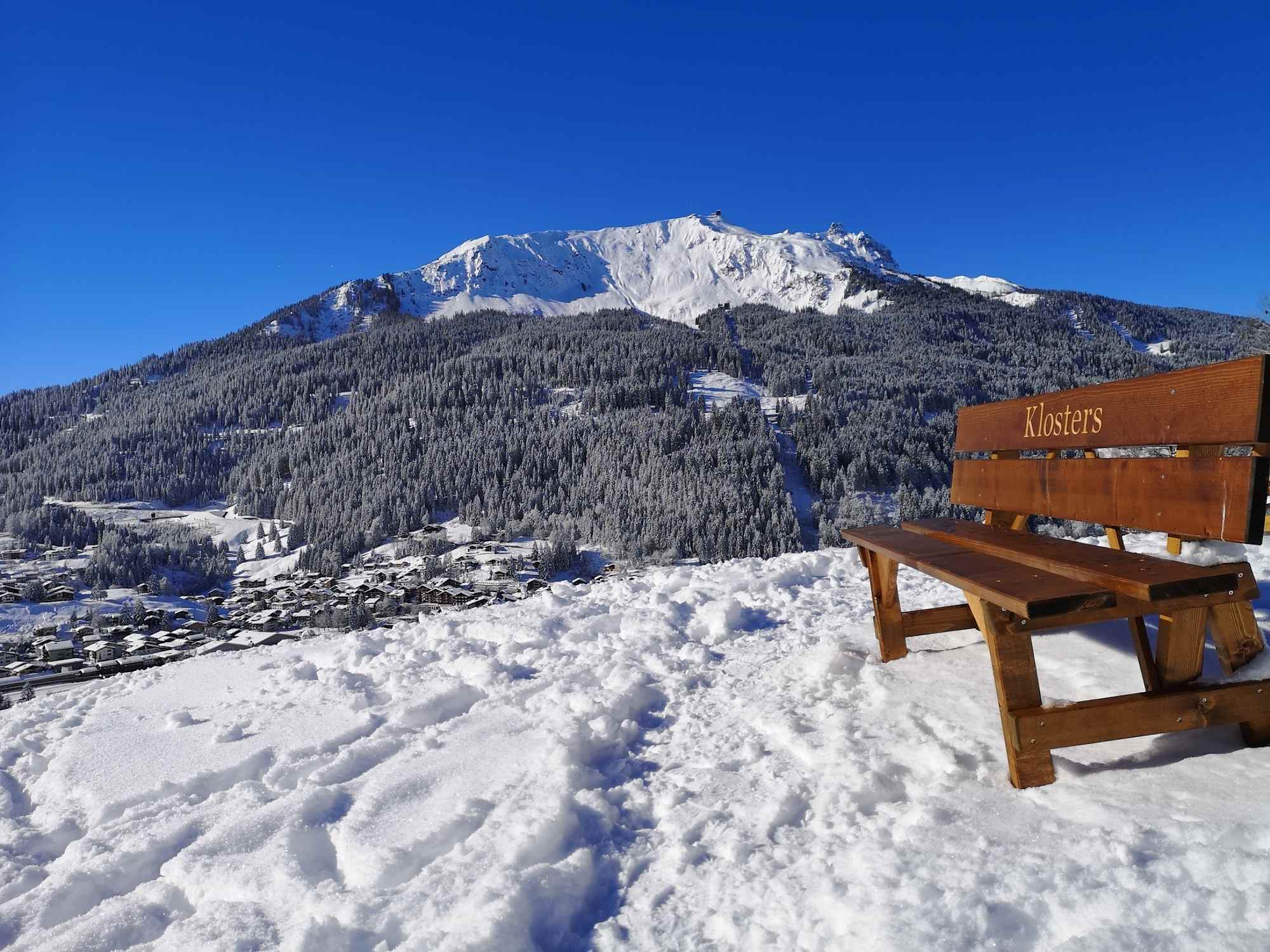 Rastplatz auf der Winterwanderung