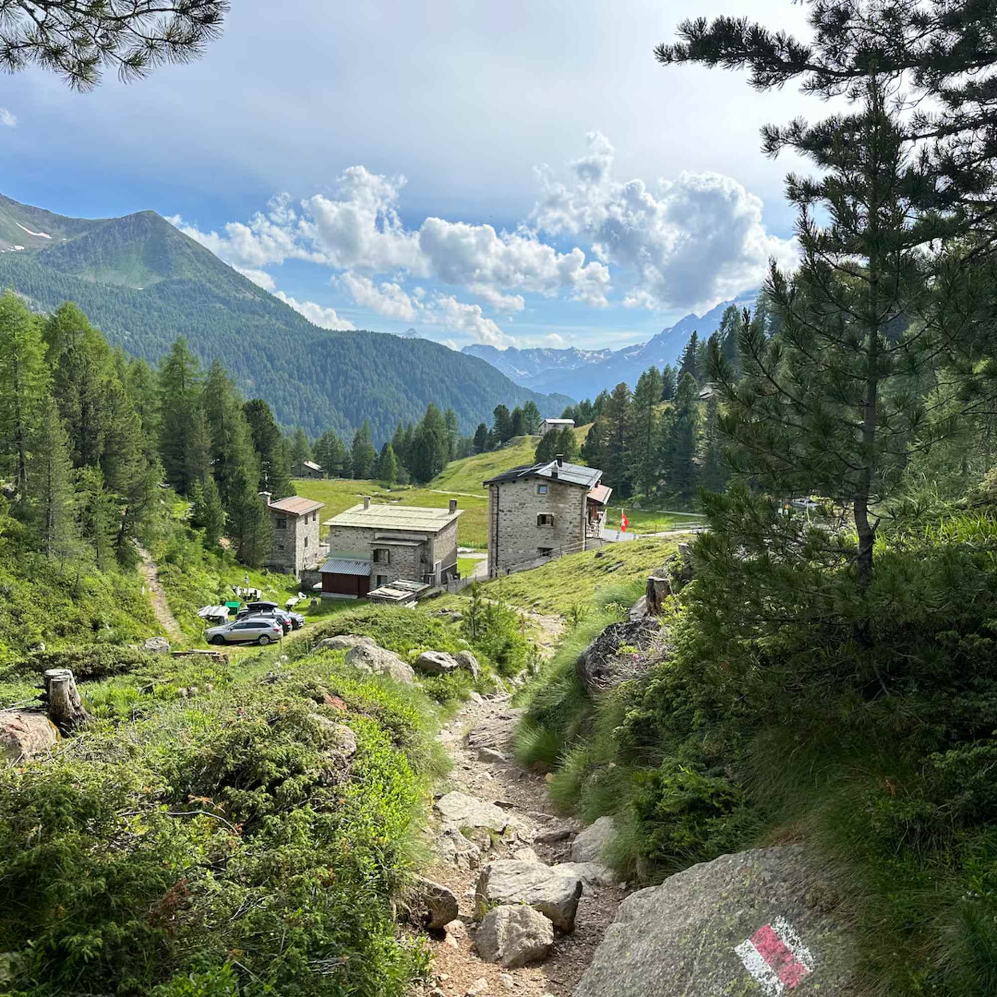 Blick auf die Saoseo Hütte