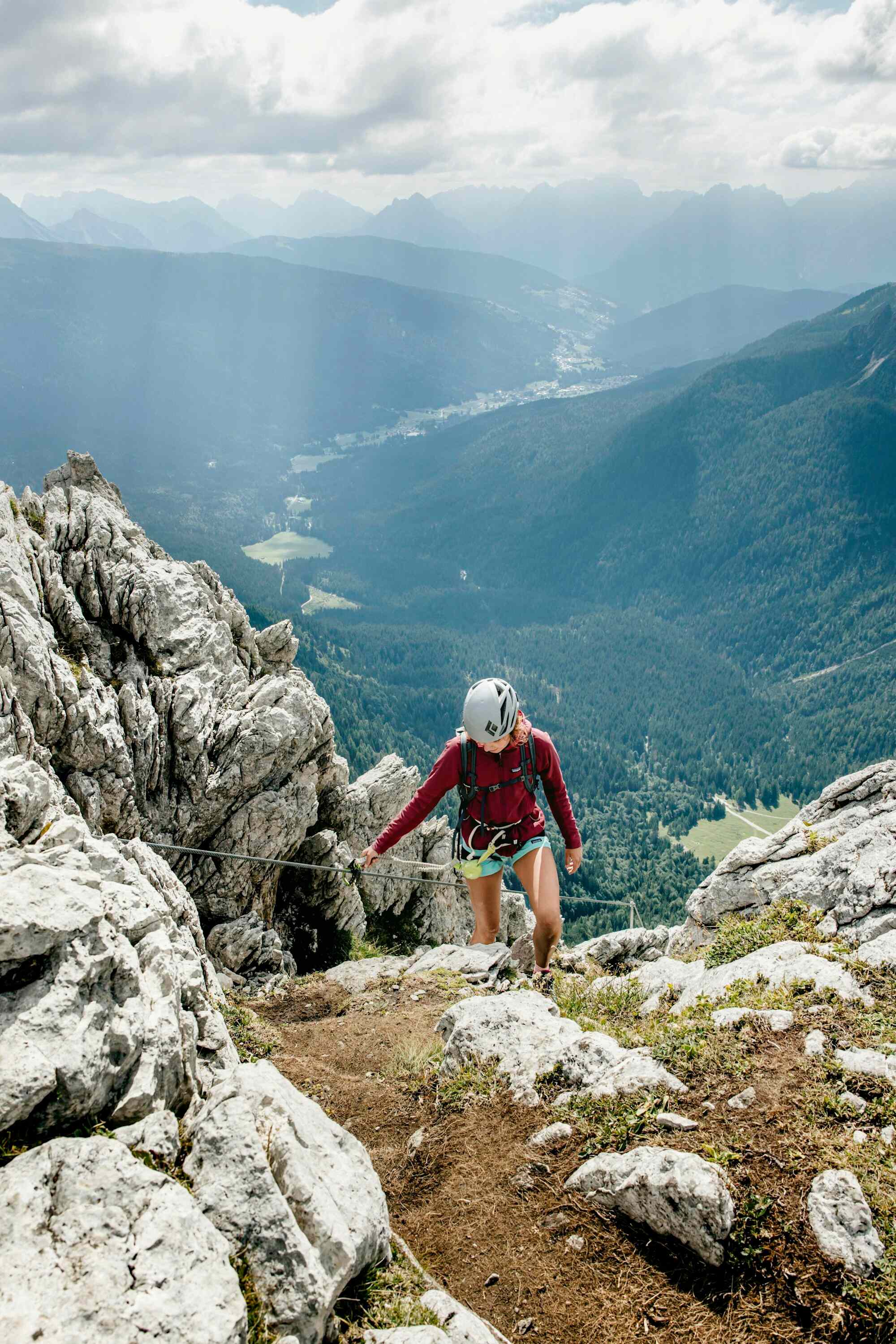 Klettersteig Arzalpenkopf - im Hintergrund der Blick ins Comelico.