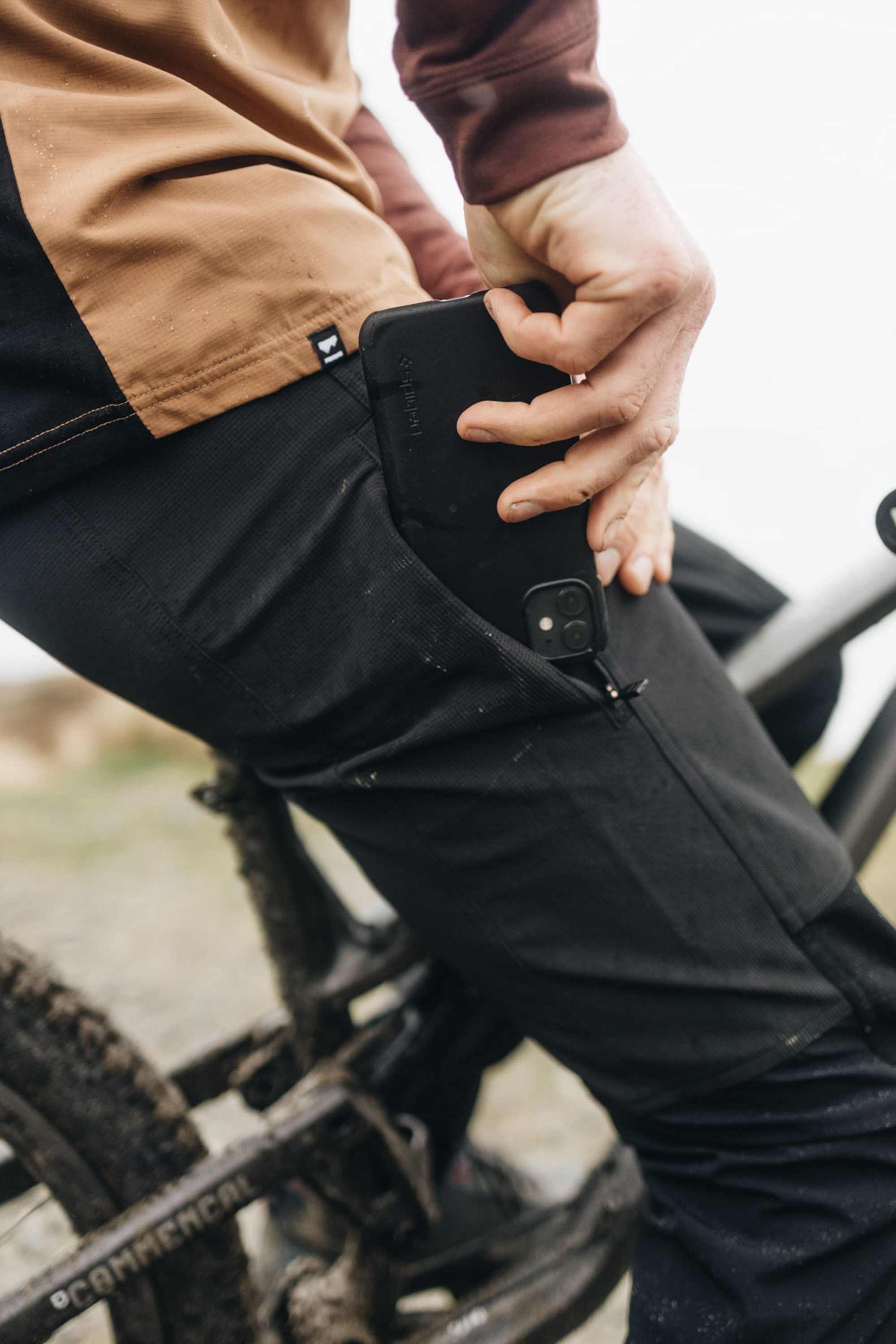 Features der Momentum Pants