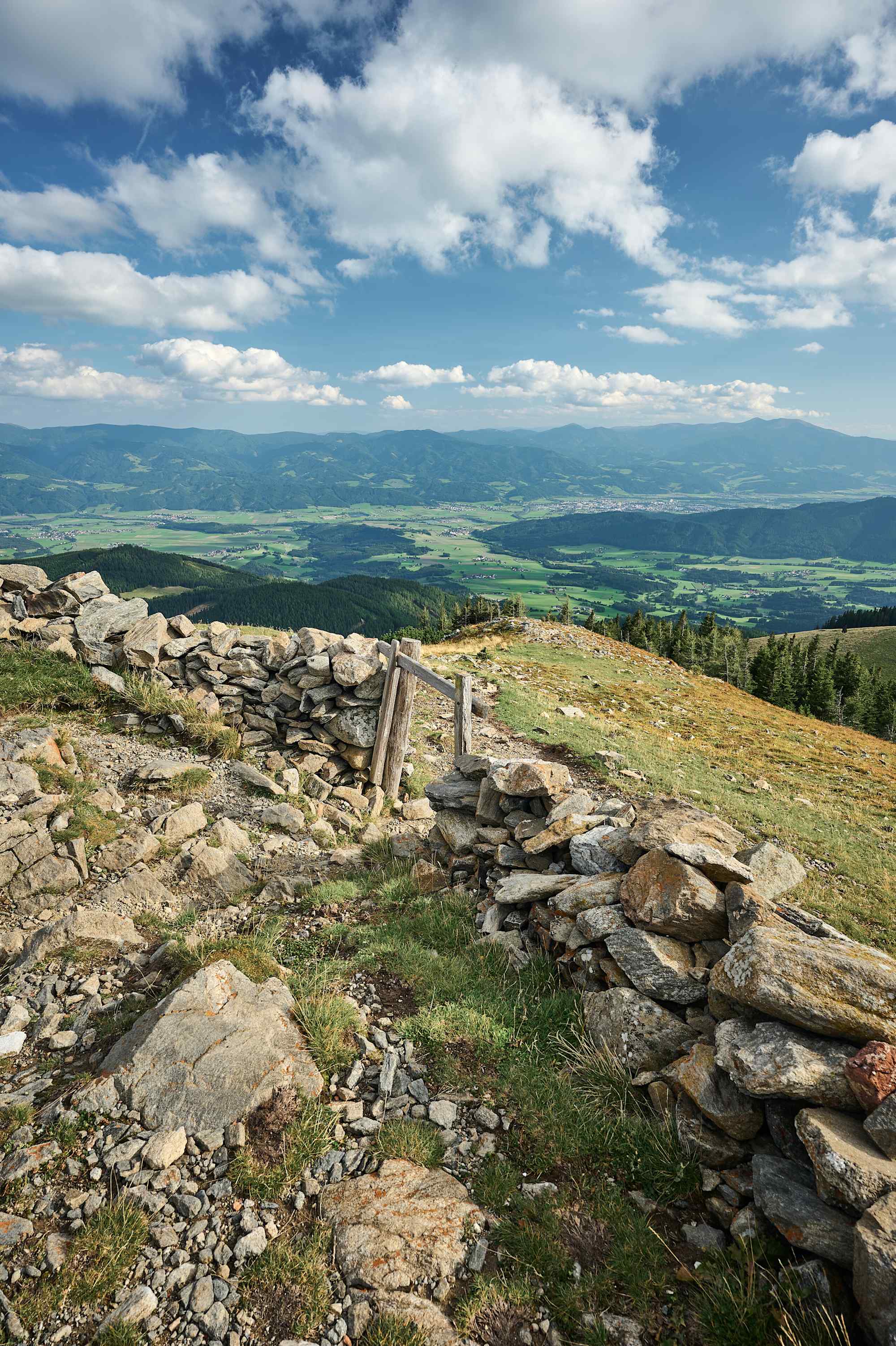 Wanderweg in den Seckauer Alpen