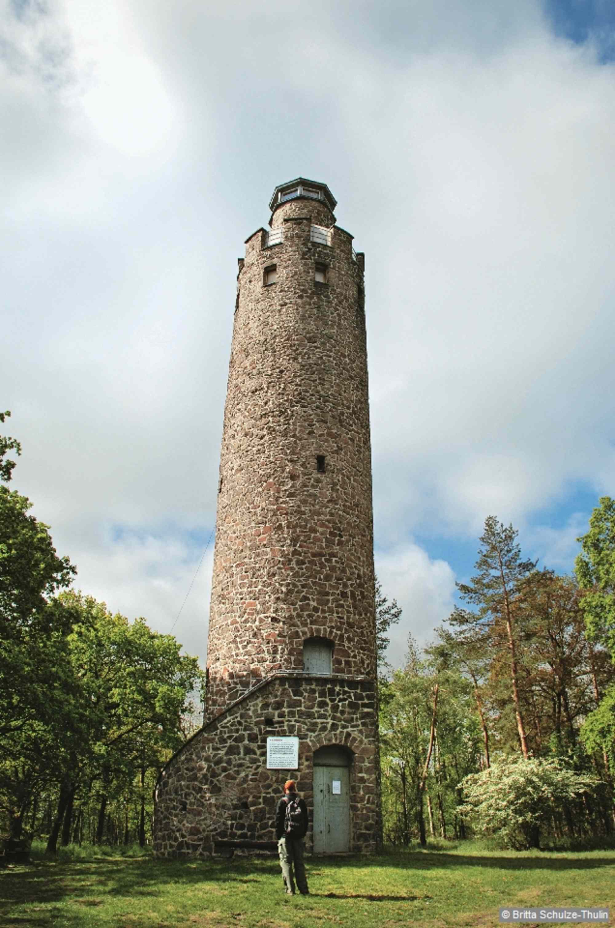 Aussichtsturm auf dem Schildberg.