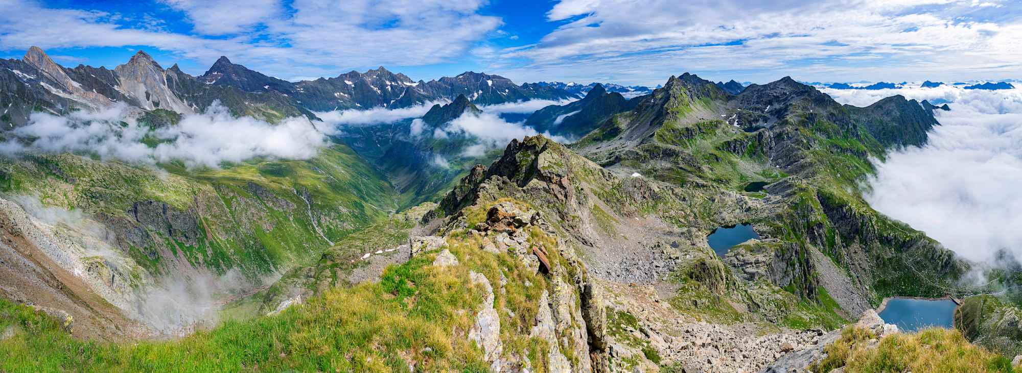 Blick von der Michseescharte auf die Spronserseen