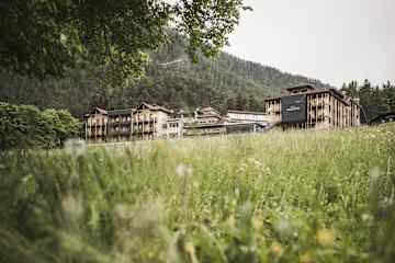 Excelsior Dolomites Life Resort
