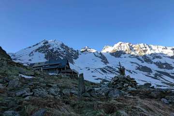Die Kasseler Hütte in den Zillertaler Alpen 