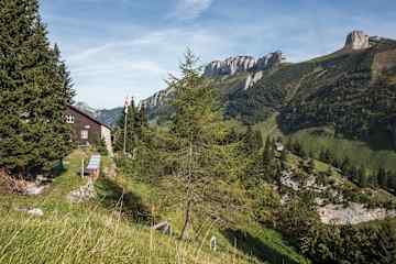Die Hundsteinhütte