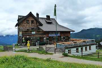Die Gablonzer Hütte ist auf der Zwieselalm gelegen