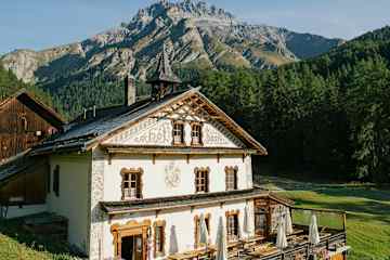Hof Zuort am Ende des Val Sinestra in Graubünden