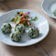 Ricottaknödel mit Wiesenkräutern