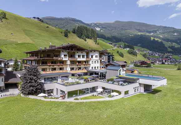Natur- & Wanderhotel Tuxertal