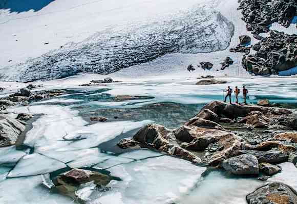 Gletschersee am Fuß des Turmferners in den Alpeiner Bergen