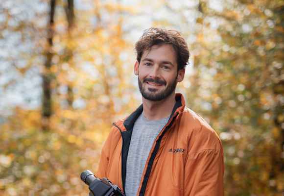 Der Fotograf Alexander Fuchs lebt und arbeitet in seiner Heimt, dem Allgäu