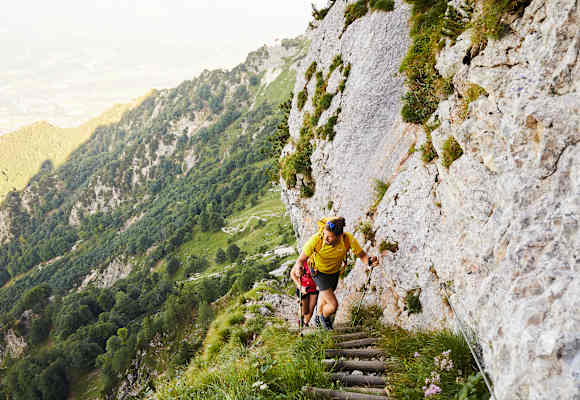 Hinauf zum Salzburger Untersberg: Unter den Top 5-Touren im Juni finden sich besonders viele Wanderungen aus dem Salzkammergut