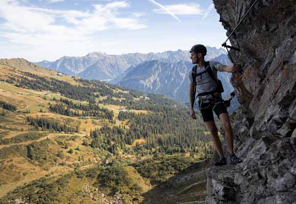 Zweiländer-Sportklettersteig Kanzelwald