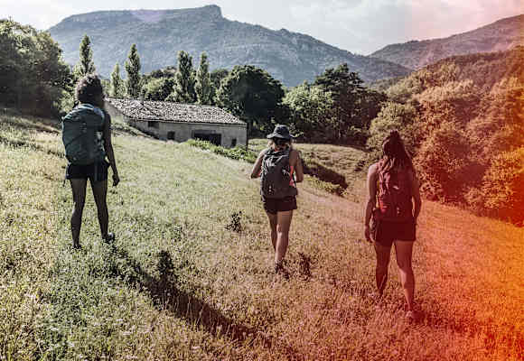 Salomon Sunset Hikes