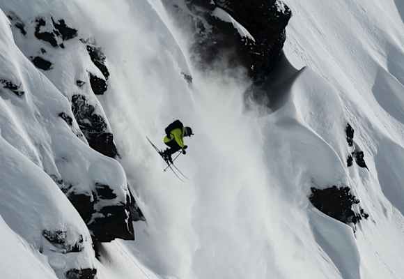 Die Banff Mountain Film Tour bringt Geschichten von Mut und Abenteuer auf die Leinwand.