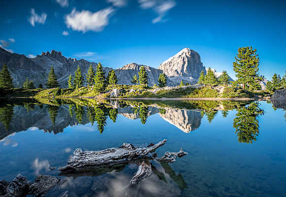 Lago di Limides am Passo Falzarego in Südtirol 
