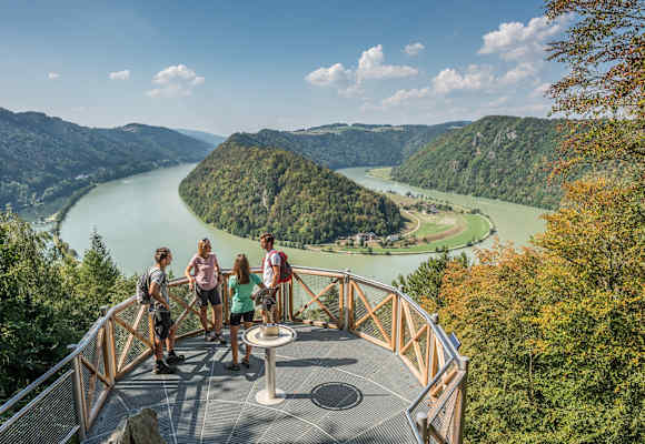 Donausteig - Blick auf die bekannten Schlögener Schlinge