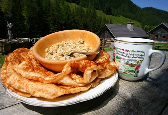 Ennstaler Roggenkrapfen mit Steirerkas