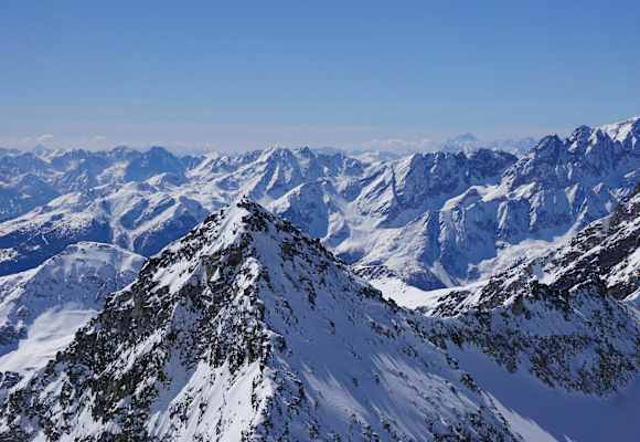 Traumhafter Blick auf die Goldbergspitze (3.073 m)