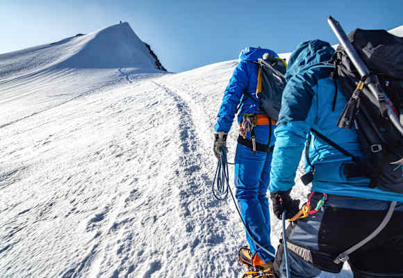 Über das Festjoch auf den Gipfel des Dom (4.545 m)