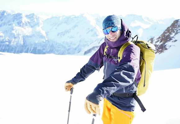 Skitouren sind Paul Mairs große Leidenschaft: Die Suche nach einer guten Linie mit feinem Schnee begeistert ihn immer wieder aufs Neue. 