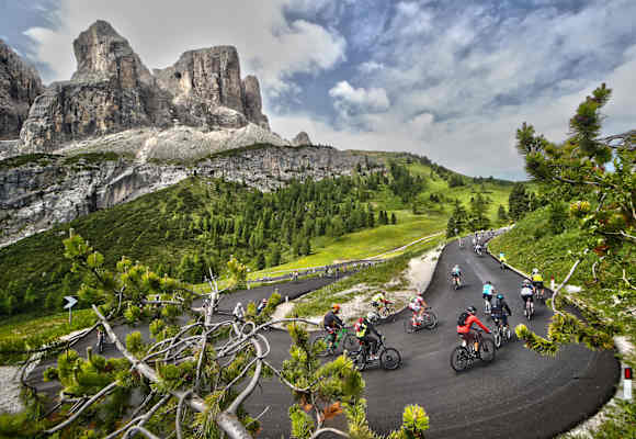 Sellaronda Bike Day in den Dolomiten