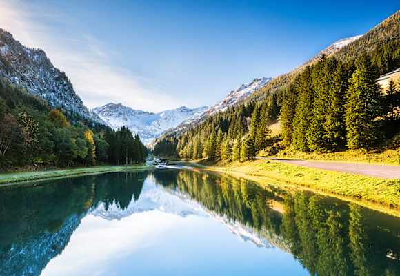 Das komplett im Alpengebiet liegende Fürstentum Liechtenstein steckt voller Wanderschätze. 