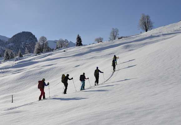 Schneeschuhwandern am Twäregg Trail