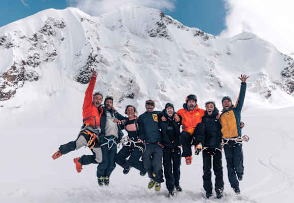 Gemeinsam stark – bei allen Abenteuern im Schnee und im Kampf gegen den Klimawandel.