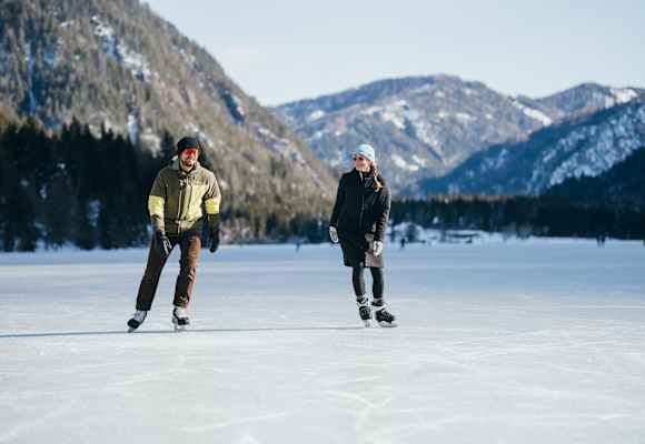 Eislaufen Weissensee Bergwelten