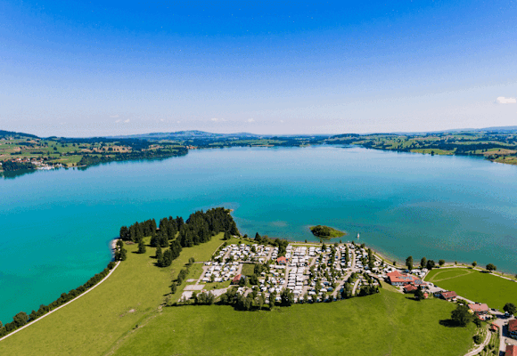 Campingurlaub an malerischen Plätzen wie dem Campingplatz Brunnen in Bayern