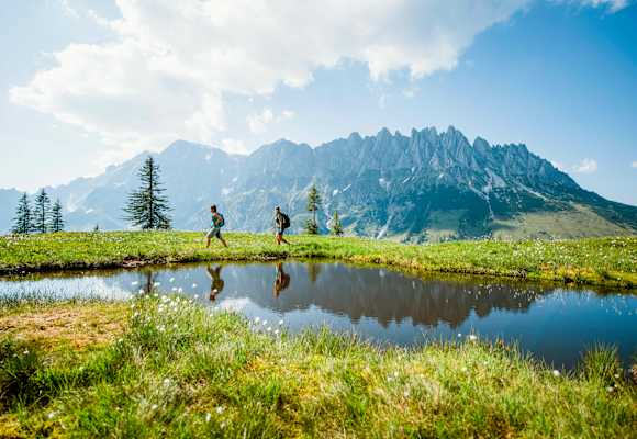 Der imposante Gebirgsstock des Hochkönig (2.941 m)