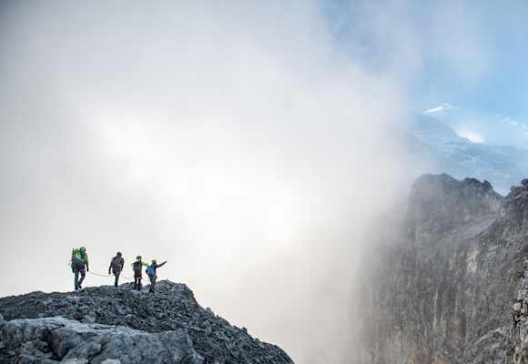 4 Teilnehmer und 3 Gipfel in 3 Tagen: Die Dynafit Mountopia Challenge