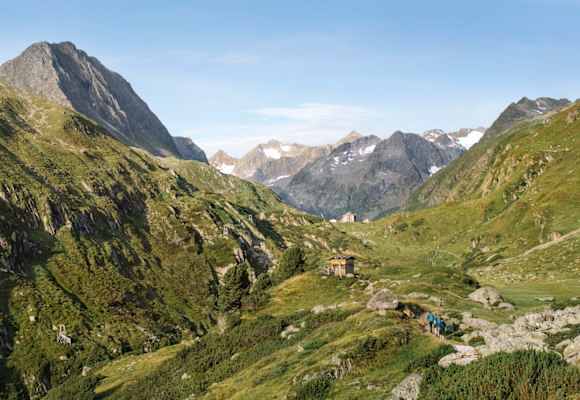 Auf dem Weg zur Franz-Senn-Hütte im Tiroler Stubaital.