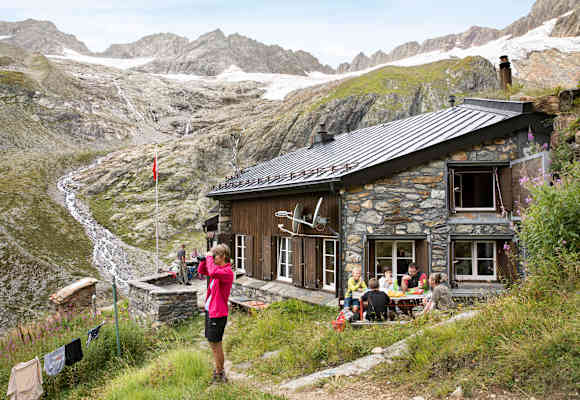 Die Voralphütte in den Urner Alpen