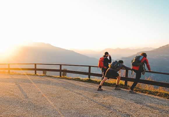 Dehnen vor dem Wandern?