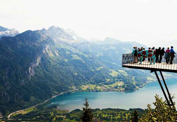 Aussichtsplattform am Harder Kulm bei Interlaken im Berner Oberland