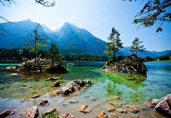 Ramsauer Malerweg: Am Hintersee bei Berchtesgaden in Bayern