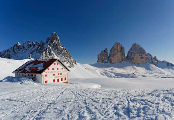 Drei Zinnen Hütte in den Dolomiten