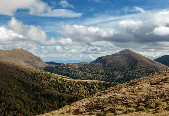 Herbstliches Wandern in den Kärntner Nockbergen