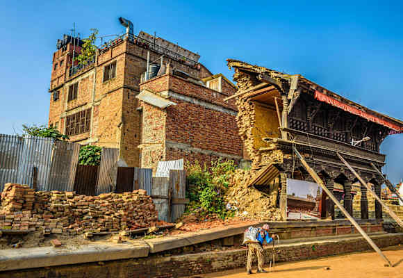 Erdbebenhilfe für Nepal: 2 Tage mit Gerlinde Kaltenbrunner und Hans Goger