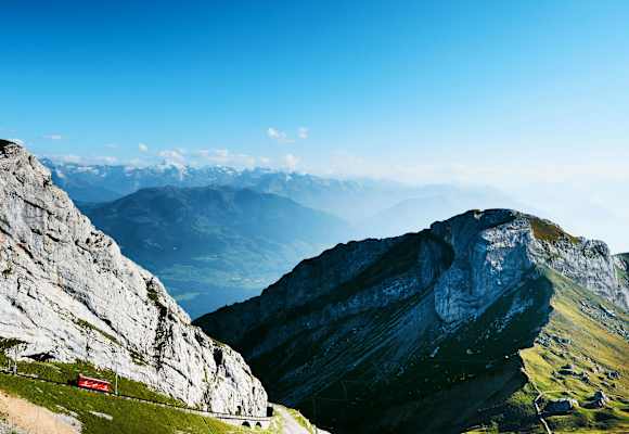 Wandern am Aussichtsberg Pilatus bei Luzern